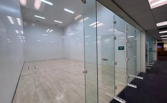 Raquetball court